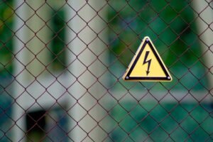 Electric shock warning on fence